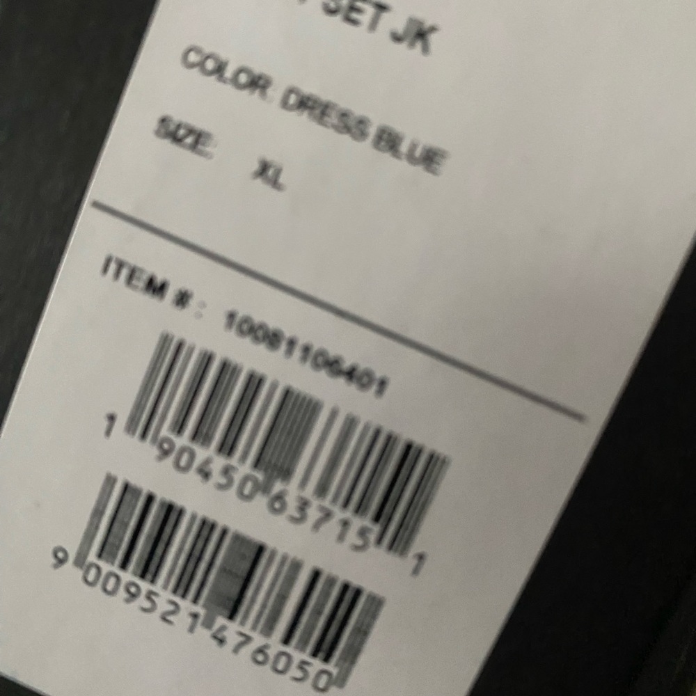 Burton’s Jet Set Jacket - Picture 3 of 14